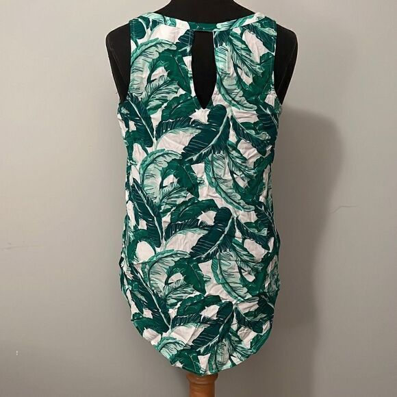 Green Tropical Hi-Low Tank Top - Picture 3 of 5